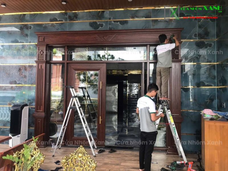 Chuyên sản xuất, gia công và thi công các hệ cửa nhôm từ thương hiệu uy tín như Civro, Hopo, Xingfa