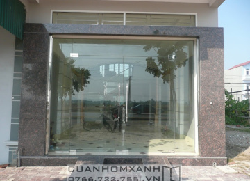 Cửa kính cường lực bản lề sàn