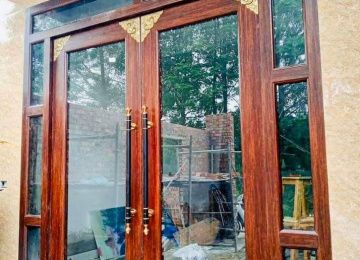 Cửa Nhôm Thuỷ Lực Singhal