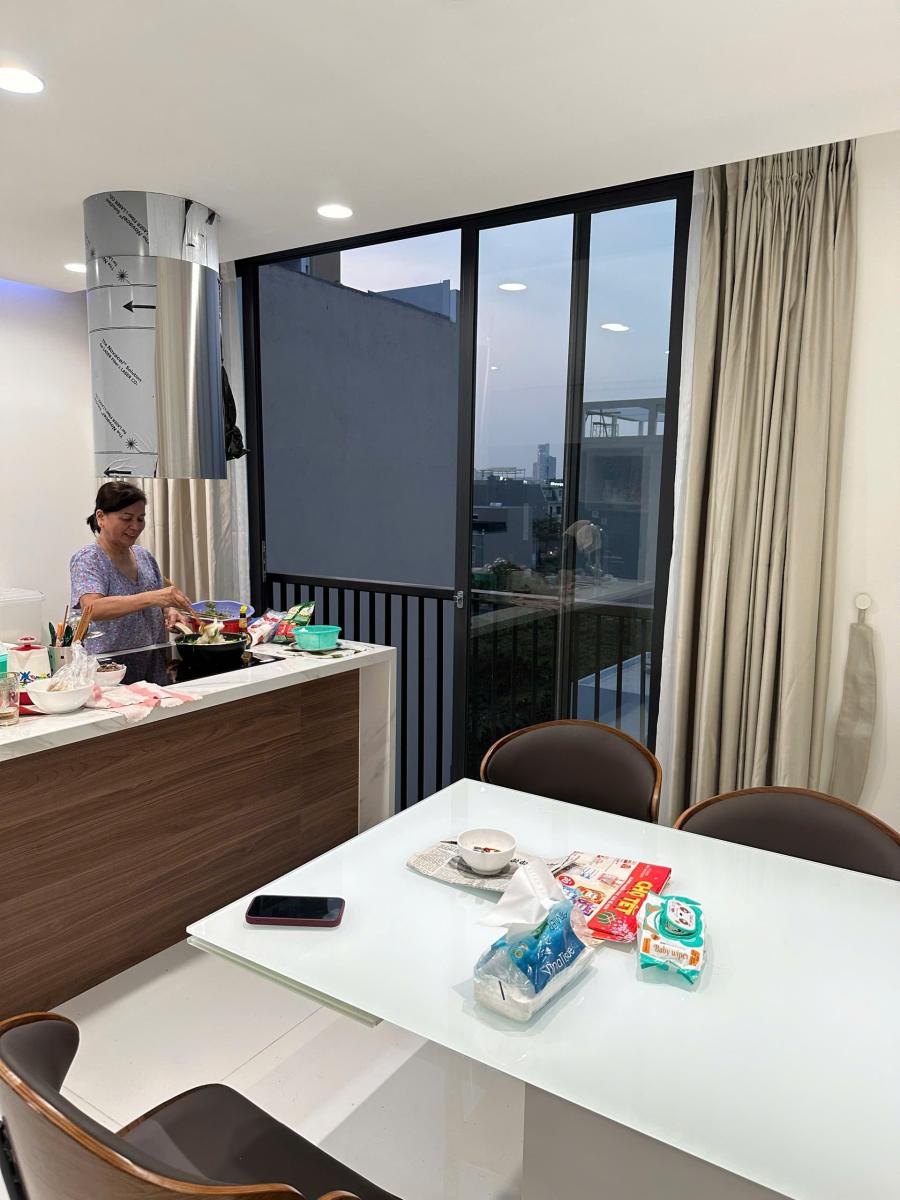 CÔNG TRÌNH NHÀ PHỐ HIỆN ĐẠI ANH HOÀ CHỊ THƯ Q2-TP THỦ ĐỨC