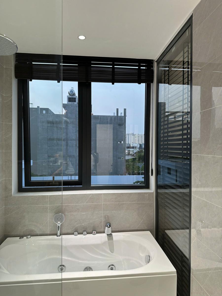 CÔNG TRÌNH NHÀ PHỐ HIỆN ĐẠI ANH HOÀ CHỊ THƯ Q2-TP THỦ ĐỨC