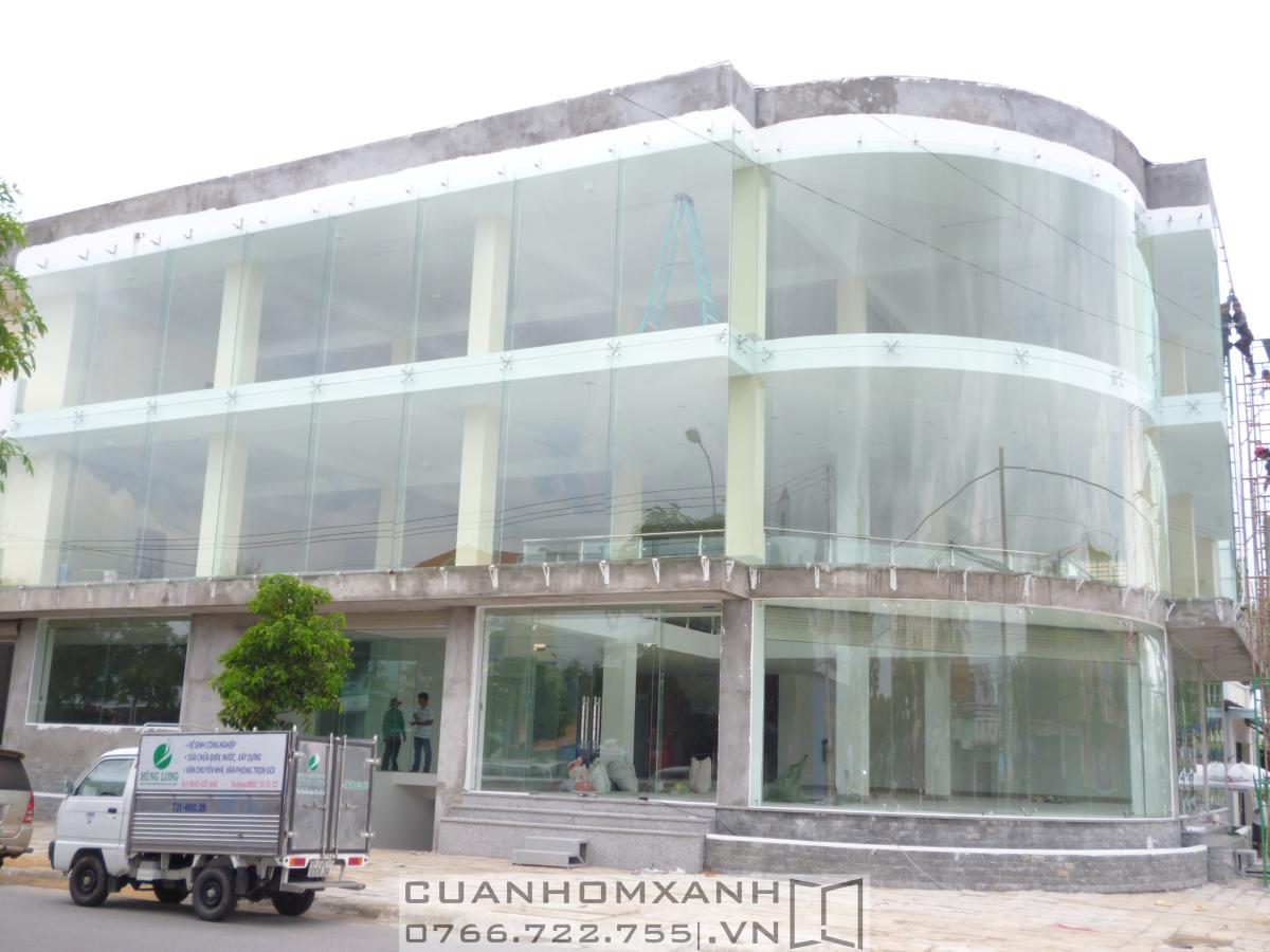 CÔNG TRÌNH MẶT DỰNG KÍNH SPIDER