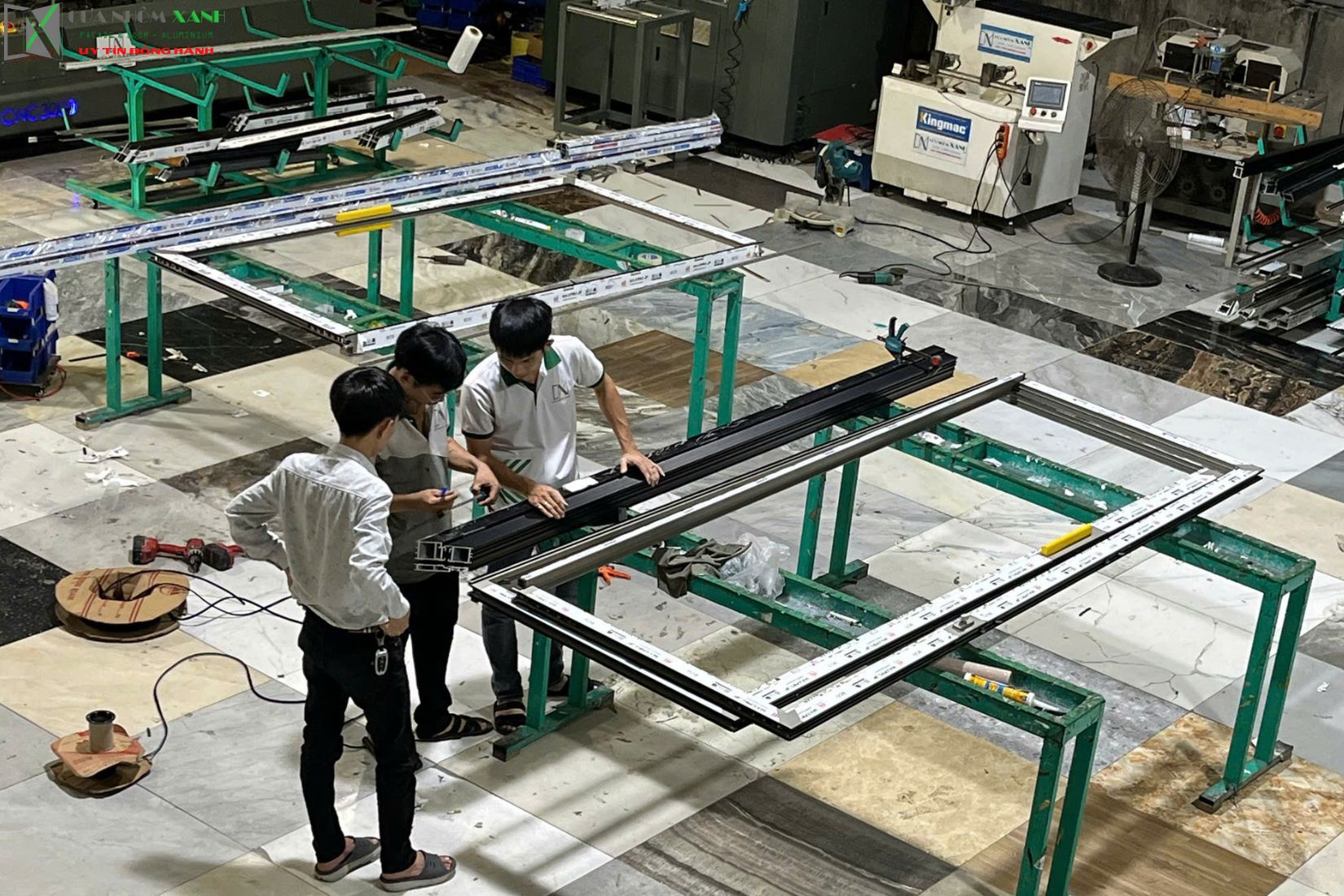 Cửa Nhôm Xanh Chuyên Tư Vấn, Thiết Kế, Sản Xuất Và Lắp đặt Cửa Nhôm Kính