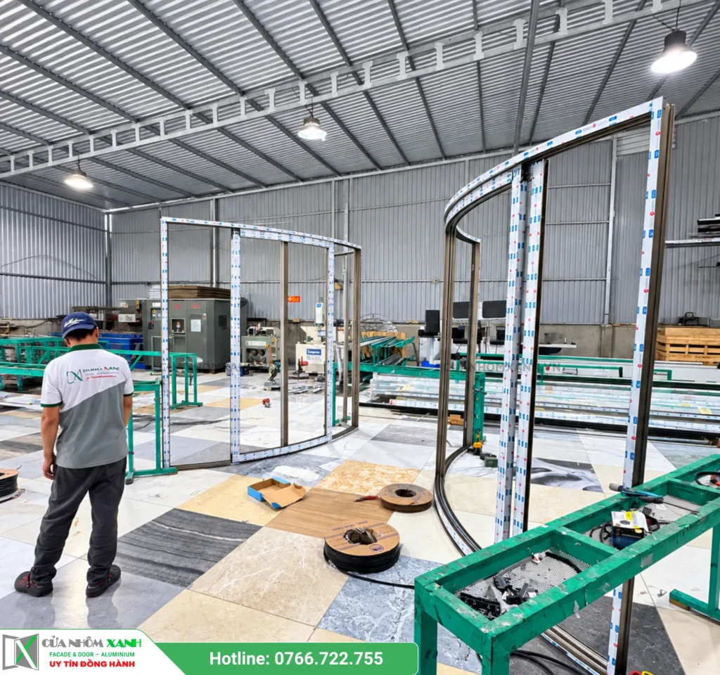 Cửa nhôm Hondalex LV Nhật Bản