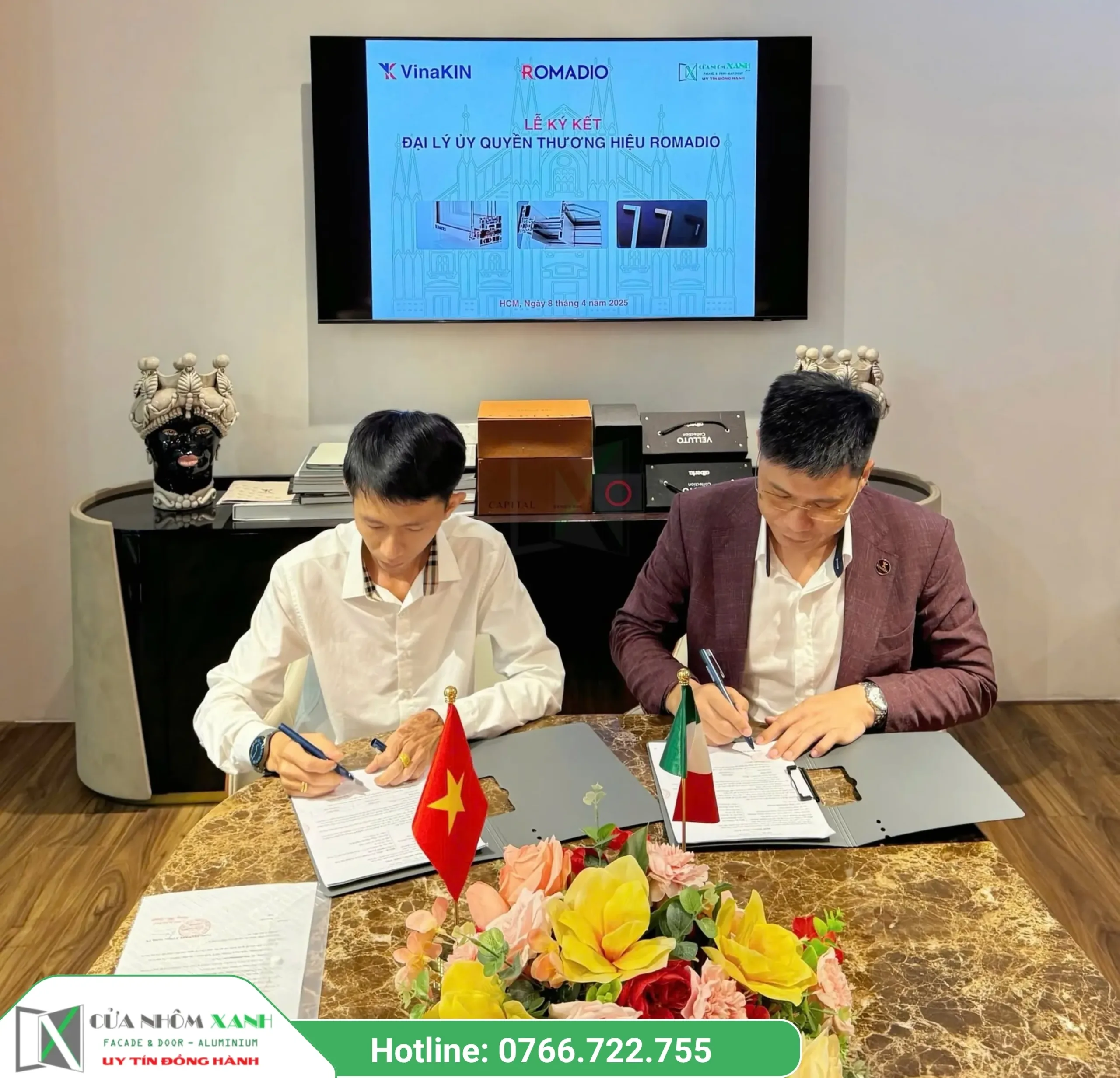 Khoanh Khrom Ky Ket Hop Dong Dai Ly Romadio Cua Nhom Xanh