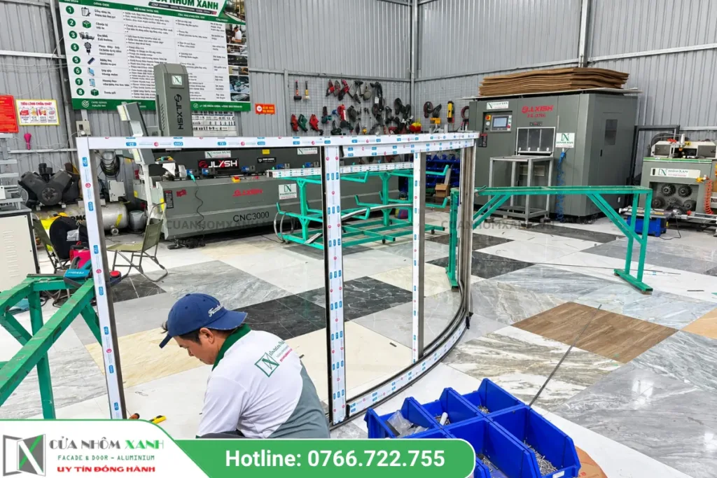 Cửa nhôm Hondalex LV Nhật Bản
